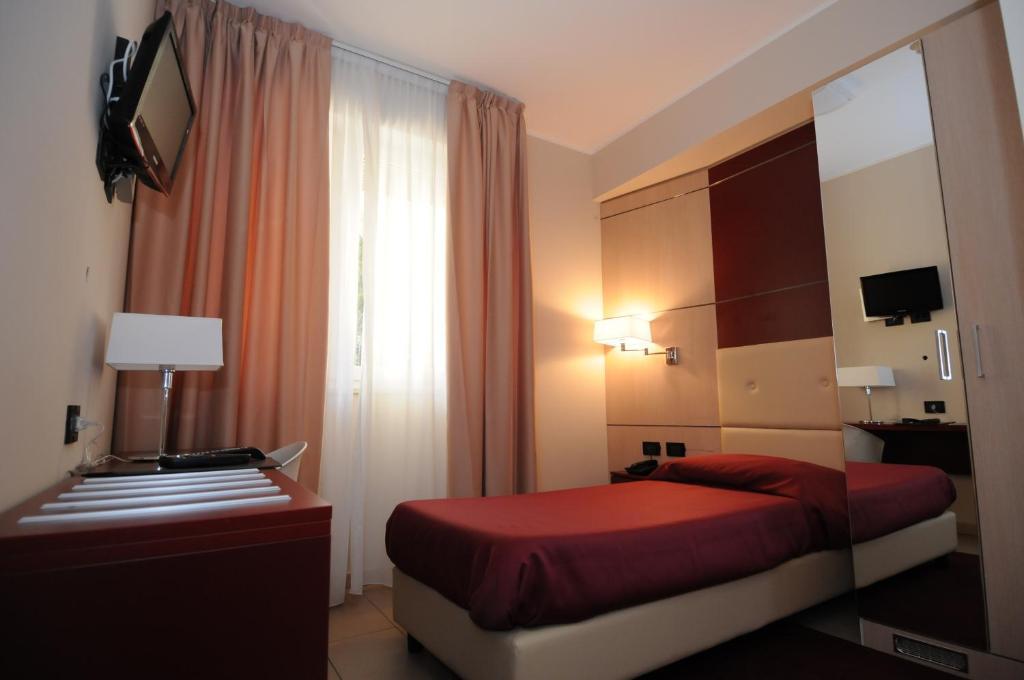 Albergo Fornaci Trescore Balneario Ruang foto